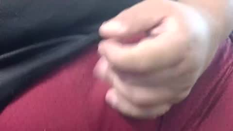 Snapshot of tinypecker6 chatting on November 3, 6:53 pm tinypecker6 online show from November 3, 6:53 pm