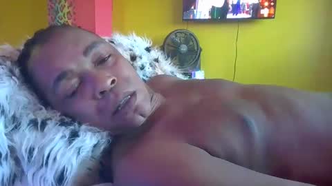 Snapshot of tinypoodledick chatting on March 11, 11:49 am littledpoodledick online show from March 11, 11:49 am