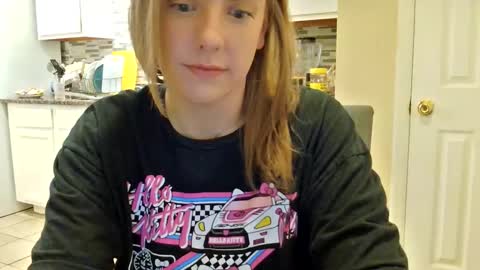 tinywithtiddies online show from January 15, 12:32 pm