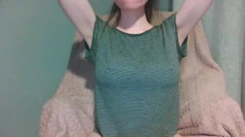 Snapshot of tinyytina chatting on May 27, 4:20 am TinyyTina online show from May 27, 4:20 am