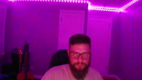 tippertonight online show from September 25, 4:05 am