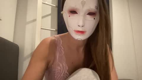 Tinks online show from October 9, 6:50 pm