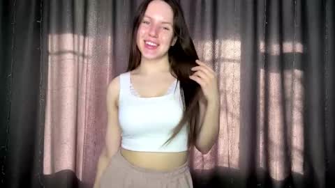 Adeline Di or just cute girl 3 online show from March 5, 6:20 am