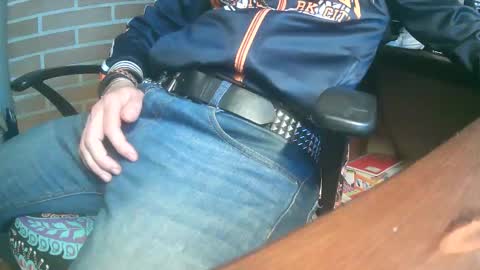 tisis80 online show from February 22, 12:01 am