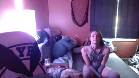 Titania420 online show from September 10, 7:14 pm