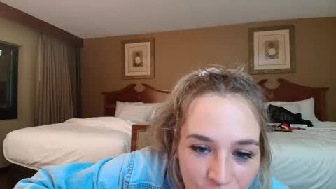 Snapshot of titaniumbreasted chatting on September 15, 1:16 am Whiskey Girl online show from September 15, 1:16 am