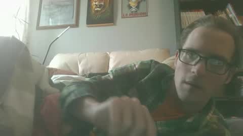 Snapshot of titlovercums chatting on December 20, 2:35 pm titlovercums online show from December 20, 2:35 pm