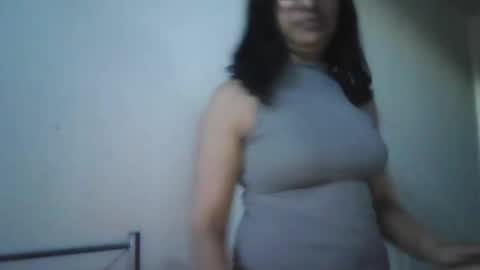 Snapshot of titssmall123 chatting on March 21, 10:57 pm Ester online show from March 21, 10:57 pm