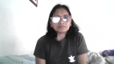 Snapshot of titssmall123 chatting on August 9, 8:58 pm Ester online show from August 9, 8:58 pm
