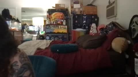 Snapshot of titzntattz chatting on February 7, 8:23 pm formerly bigtittygothwhore online show from February 7, 8:23 pm