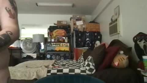 Snapshot of titzntattz chatting on March 18, 6:44 pm formerly bigtittygothwhore online show from March 18, 6:44 pm