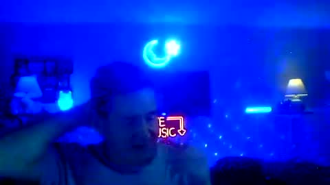Snapshot of tkthedj chatting on March 10, 10:48 pm TK online show from March 10, 10:48 pm