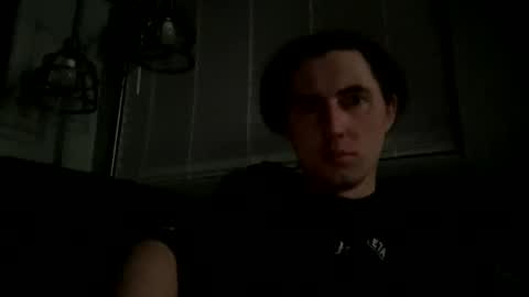 tlayne410 online show from April 14, 9:26 am