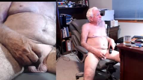 Snapshot of tlc_dude chatting on June 29, 6:19 am TLC dude online show from June 29, 6:19 am
