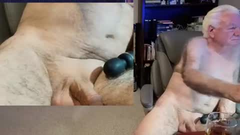 Snapshot of tlc_dude chatting on July 13, 10:18 am TLC dude online show from July 13, 10:18 am