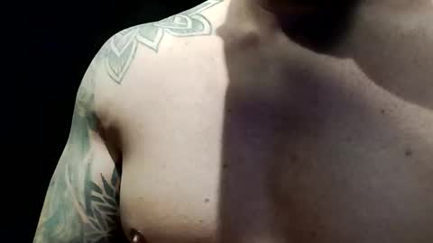 Snapshot of tlsamanite chatting on May 8, 4:45 pm tlsamanite online show from May 8, 4:45 pm