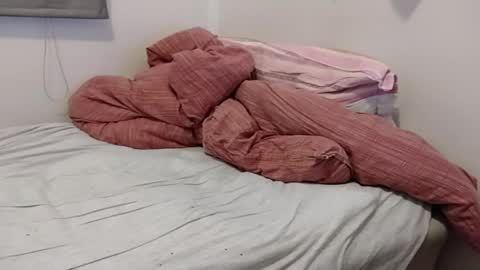 Snapshot of tman_34 chatting on December 7, 9:50 am Tom online show from December 7, 9:50 am