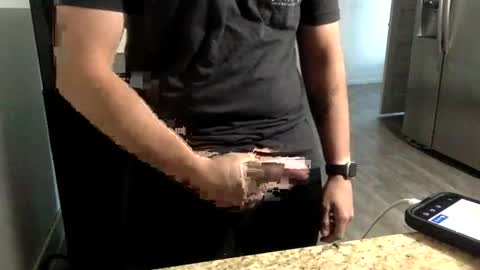 tnich28 online show from October 14, 11:27 pm