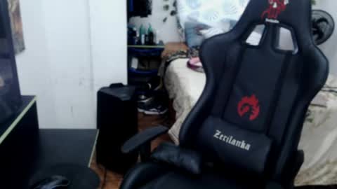 David online show from April 14, 7:42 pm