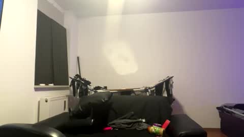 Tobias online show from April 15, 1:56 am