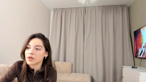 Snapshot of tobimediate chatting on February 2, 6:17 pm Jane online show from February 2, 6:17 pm