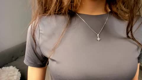 Snapshot of tobimediate chatting on February 27, 6:52 pm Jane online show from February 27, 6:52 pm