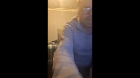 todd25697 online show from January 14, 1:22 am