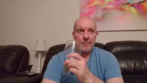 toerag69 online show from May 30, 11:57 pm