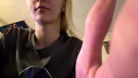 tohottohandletocoldtohold online show from February 23, 1:47 am