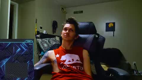 Snapshot of tokensarefun12801 chatting on June 27, 4:28 am tokensarefun12801 online show from June 27, 4:28 am