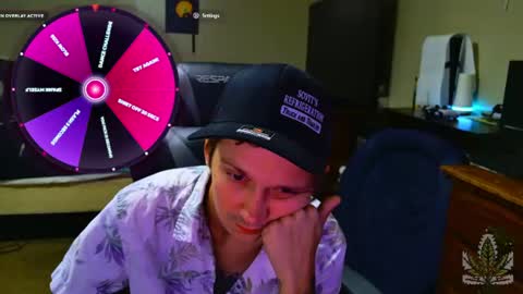 Snapshot of tokensarefun12801 chatting on July 10, 9:56 am tokensarefun12801 online show from July 10, 9:56 am