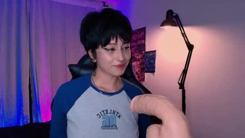 Snapshot of tokyo_blues chatting on April 30, 1:34 am Halsey Sofii online show from April 30, 1:34 am