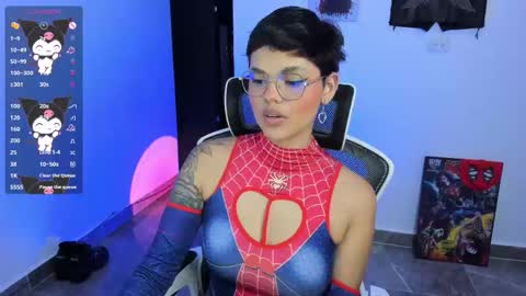 Snapshot of tokyo_uwu chatting on October 31, 3:18 am sofi 3 online show from October 31, 3:18 am