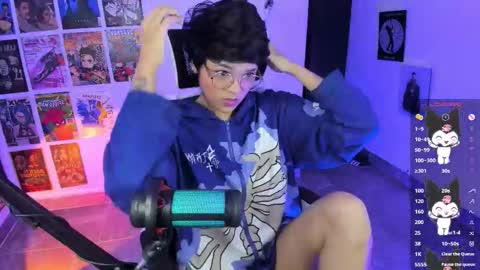 Snapshot of tokyo_uwu chatting on February 17, 2:30 am sofi 3 online show from February 17, 2:30 am