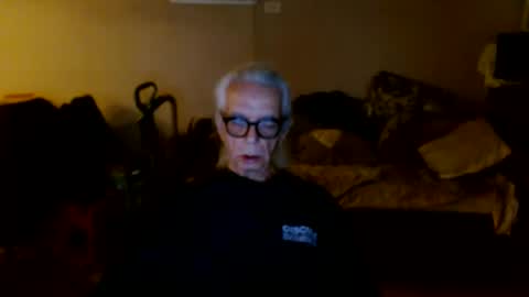 Snapshot of tom112292014 chatting on October 12, 1:54 pm tom112292014 online show from October 12, 1:54 pm