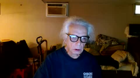 Snapshot of tom112292014 chatting on October 13, 3:56 pm tom112292014 online show from October 13, 3:56 pm
