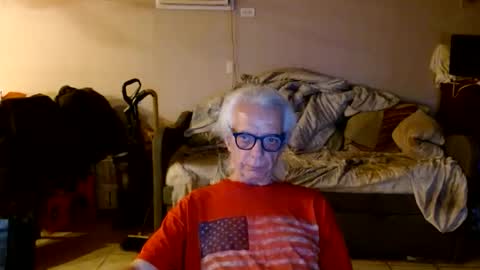 tom112292014 online show from May 27, 1:57 am