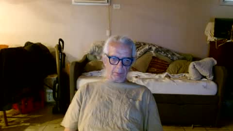 Snapshot of tom112292014 chatting on June 18, 5:39 pm tom112292014 online show from June 18, 5:39 pm