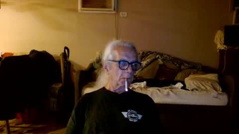 Snapshot of tom112292014 chatting on June 22, 3:25 am tom112292014 online show from June 22, 3:25 am