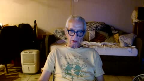 Snapshot of tom112292014 chatting on July 14, 3:11 am tom112292014 online show from July 14, 3:11 am