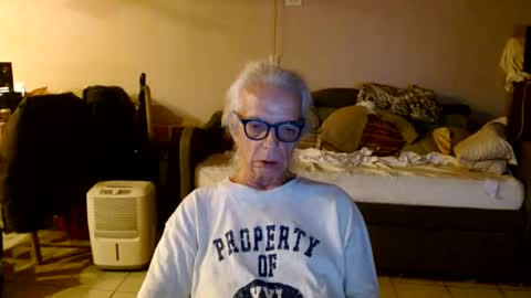 Snapshot of tom112292014 chatting on July 27, 11:34 pm tom112292014 online show from July 27, 11:34 pm