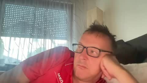 Tom online show from July 23, 6:50 pm
