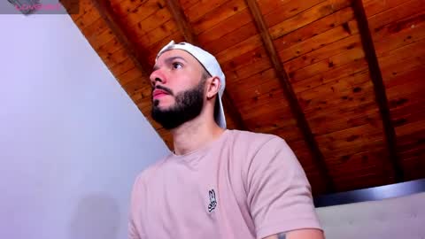   online show from April 4, 12:35 pm