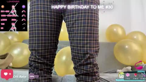 TOM online show from March 19, 6:01 pm