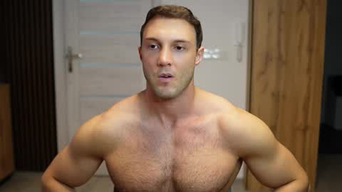 Snapshot of tom_fordd chatting on September 13, 6:13 am Tom online show from September 13, 6:13 am