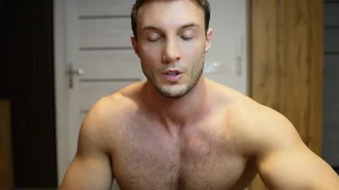 Snapshot of tom_fordd chatting on September 19, 6:41 pm Tom online show from September 19, 6:41 pm