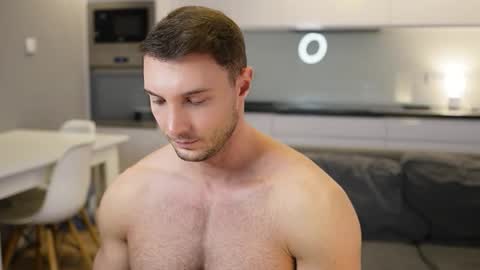 Snapshot of tom_fordd chatting on November 19, 7:08 am Tom online show from November 19, 7:08 am