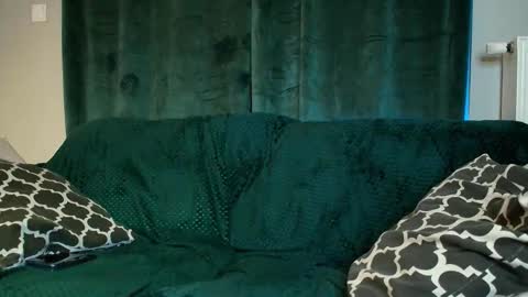 Snapshot of tom_fordd chatting on January 14, 8:20 am Tom online show from January 14, 8:20 am