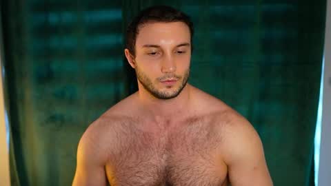 Tom online show from April 12, 2:22 pm