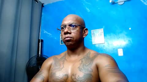Snapshot of tom_miller chatting on March 13, 8:15 pm Tom Miller online show from March 13, 8:15 pm